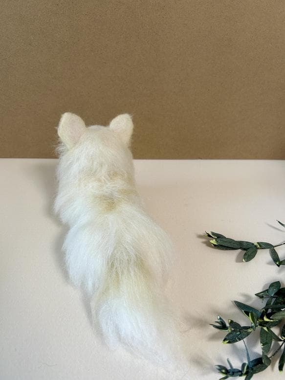 羊毛フェルト　ハンドメイド　チワワ　犬　ホワイト　Q2