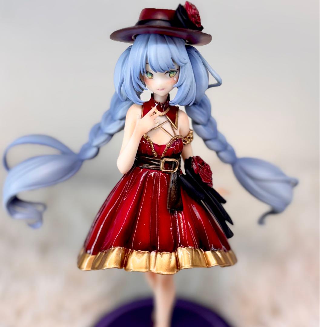 初音ミク　フィギュア　リペイント　おでかけドレス