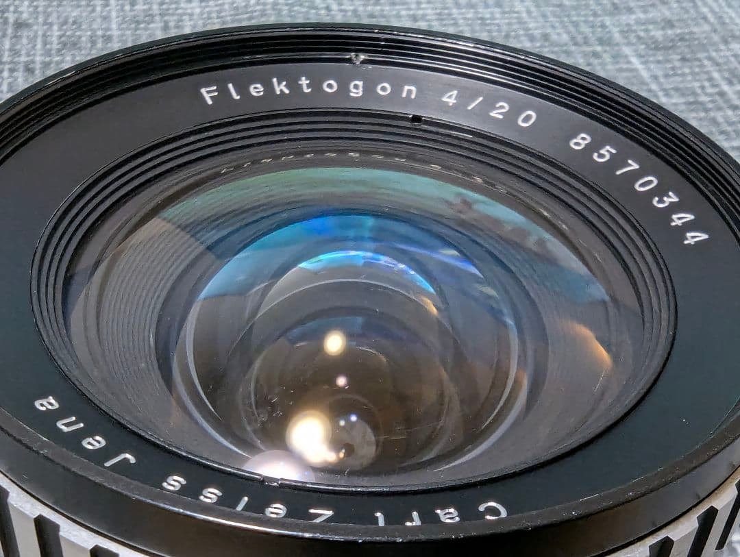 Carl Zeiss Jena Flektogon 20mm f4 ゼブラ