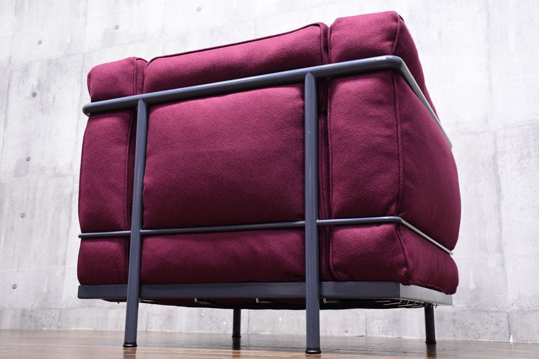 EGC103 展示品 Cassina カッシーナ ル・コルビュジエ LC2 1P