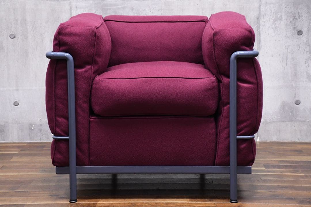 EGC103 展示品 Cassina カッシーナ ル・コルビュジエ LC2 1P