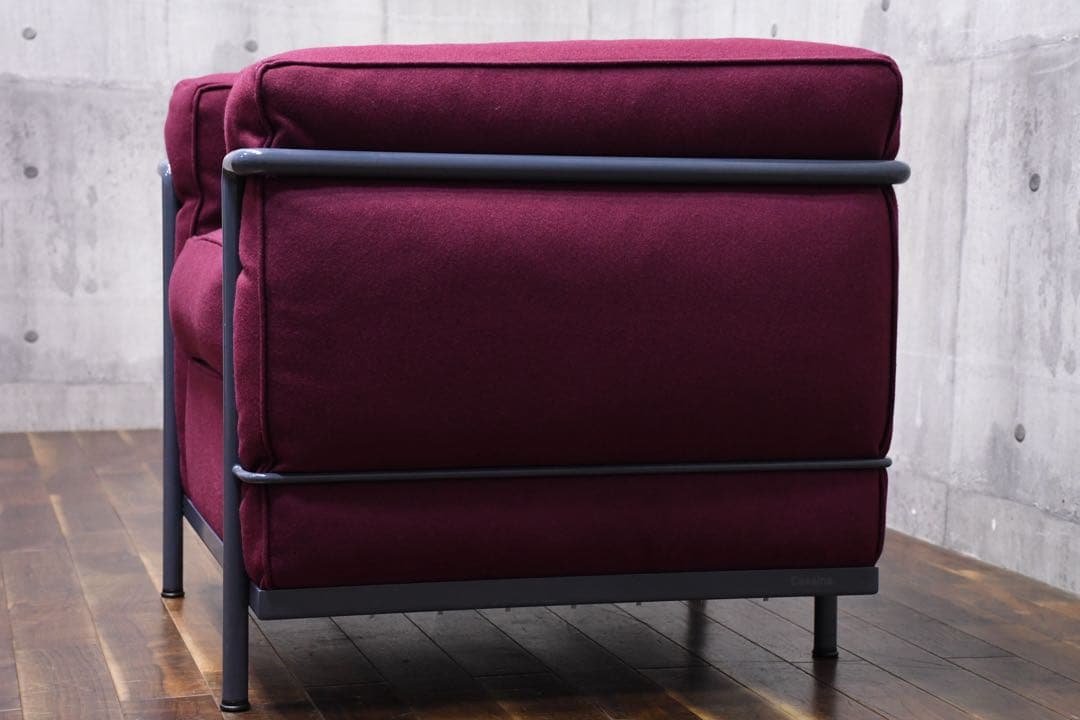 EGC103 展示品 Cassina カッシーナ ル・コルビュジエ LC2 1P