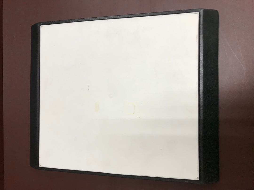 陶器製 黒檀プレート２種類