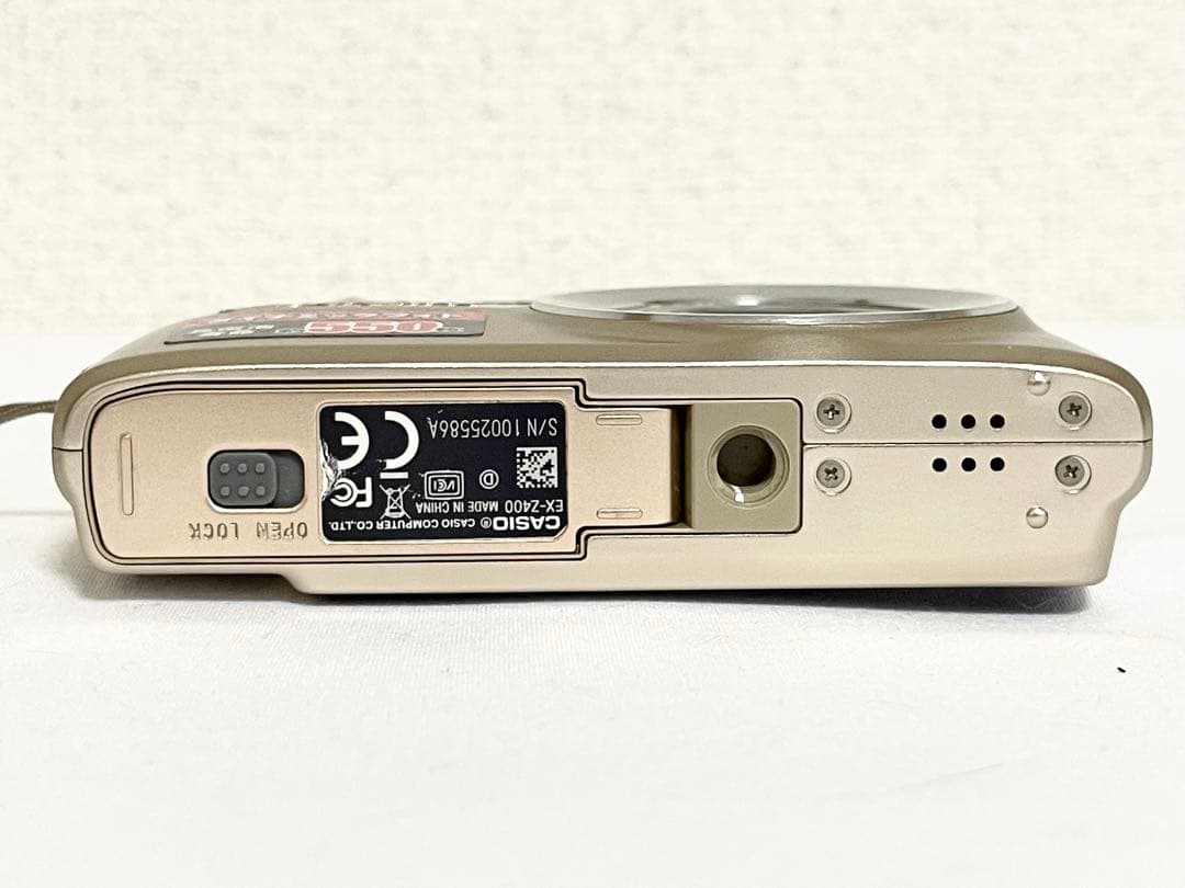 【極美品・完動品】CASIO EXILIM EX-Z400 ゴールド　動作確認済