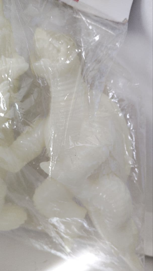 MARUSAN ガメラ バルゴン 2体セット　蓄光版 ソフビ フィギュア