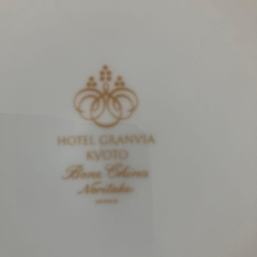 SALE ホテル仕様のノリタケ製皿