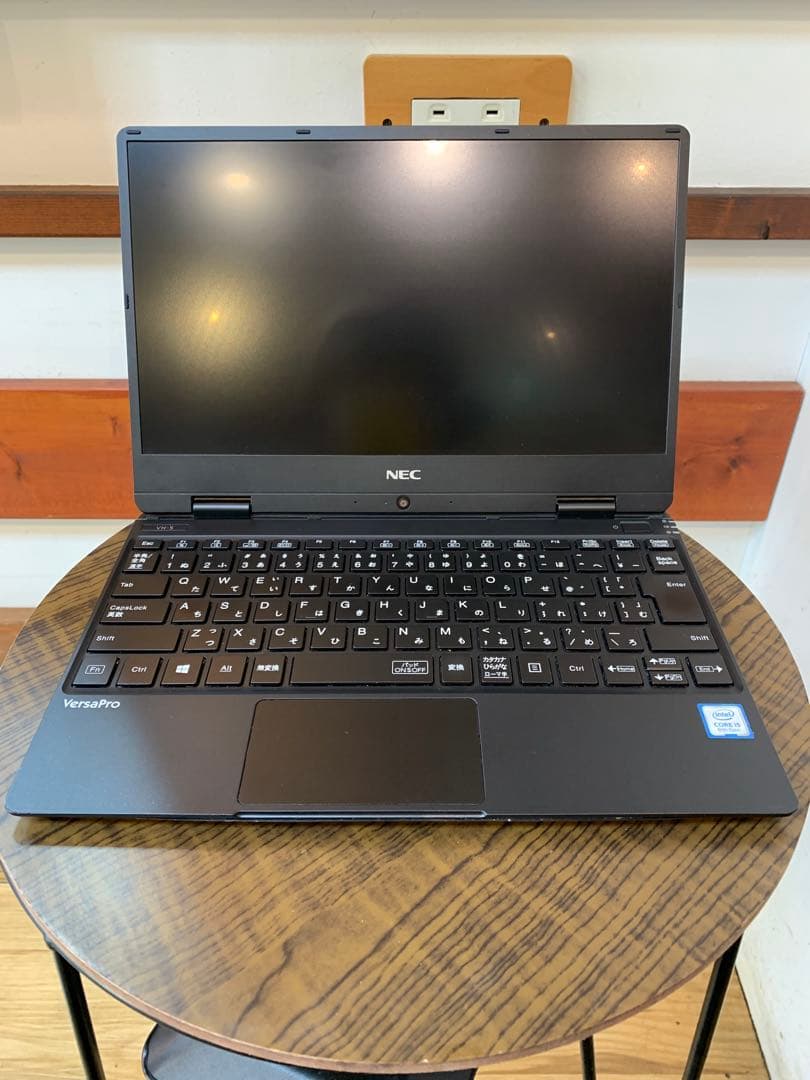 軽量モバイルノートPC！8世代i7/Win11Pro/M.2 256G搭載機！