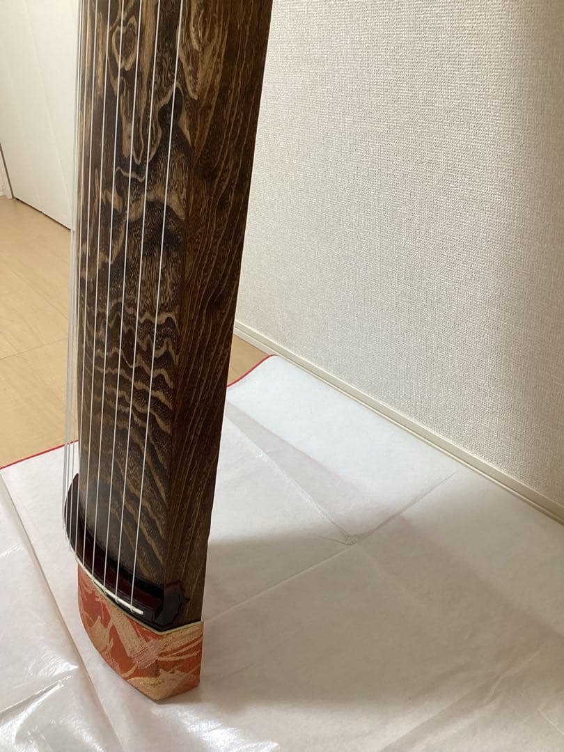 筝 13弦　綾杉彫り