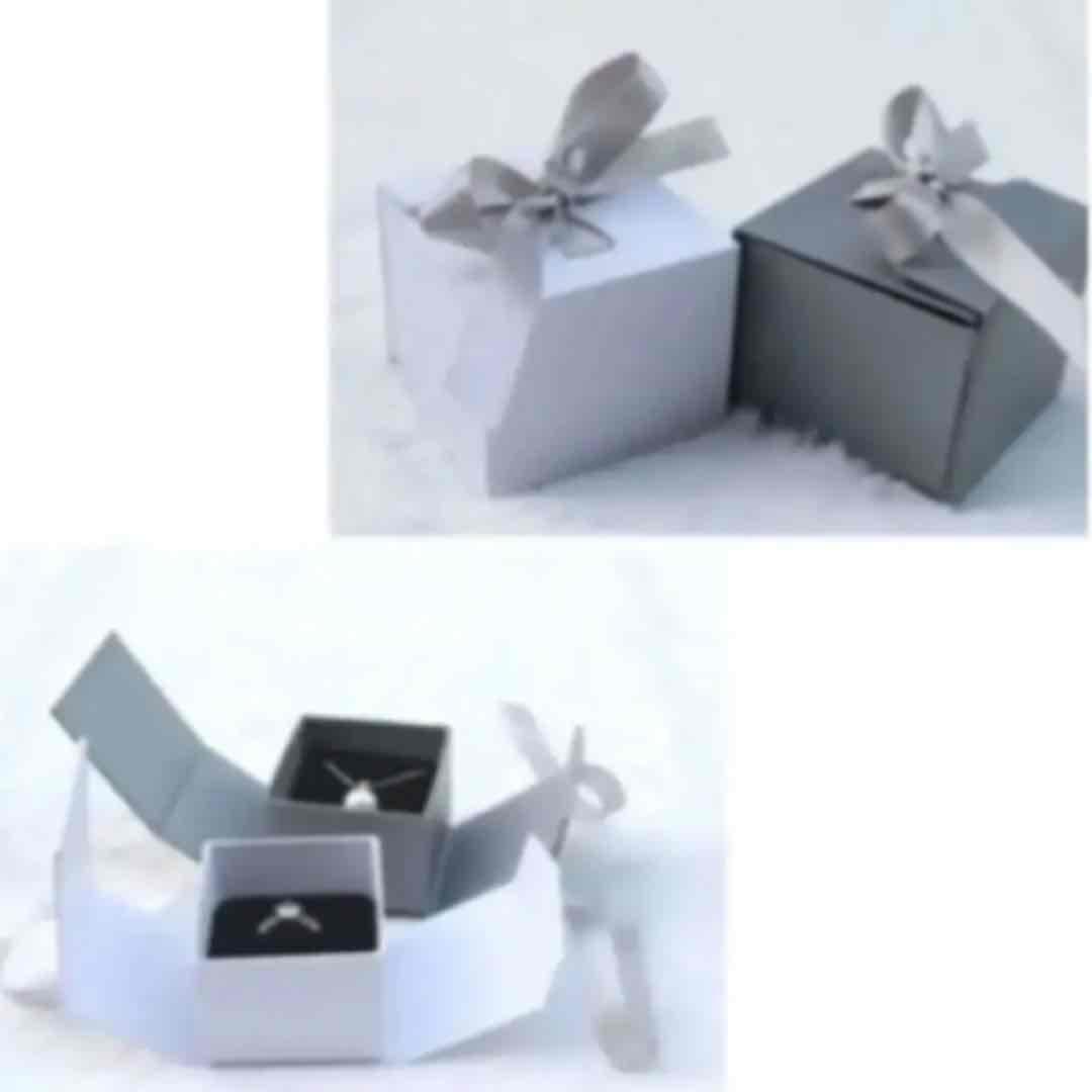 【ギフト推奨】スワロフスキー❤️18kg クローバーネックレス ブルー×ゴールド