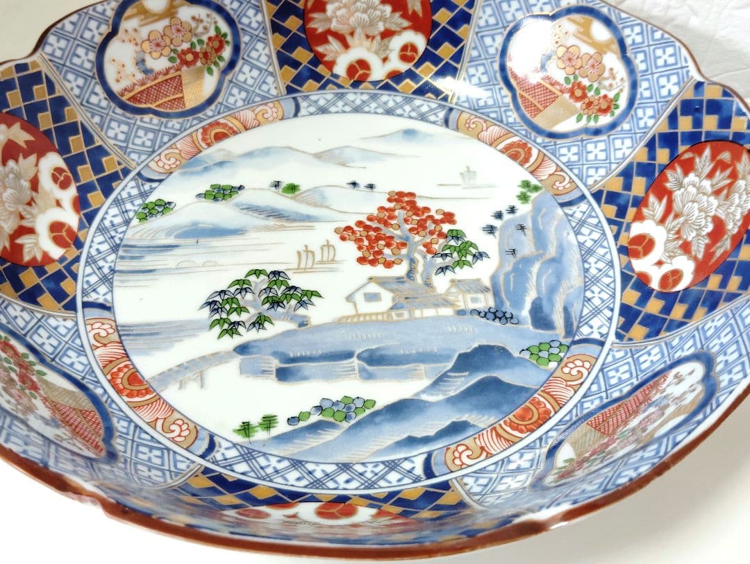 お正月　極美品　美濃焼　庫山窯　献上手　金彩古伊万里写　輪花銘々皿5枚とおまけ