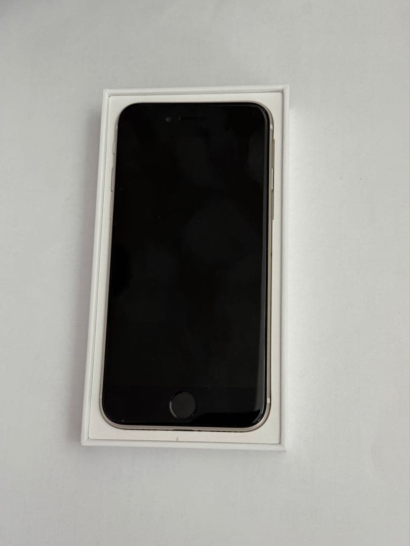 iPhone SE (第3世代) ホワイト 箱付き