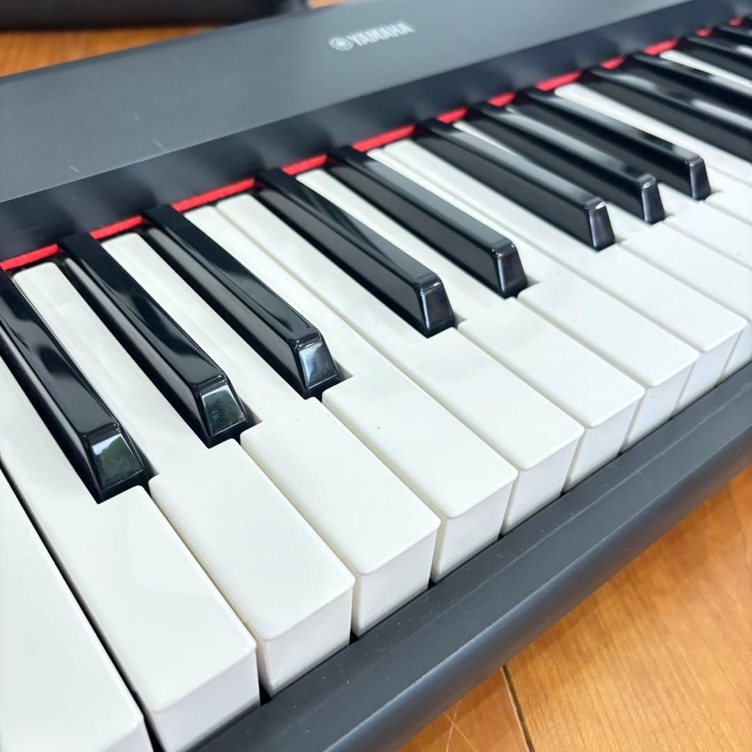 【美品】ヤマハ NP-11 電子キーボード 61鍵 椅子 スタンド付 スリム