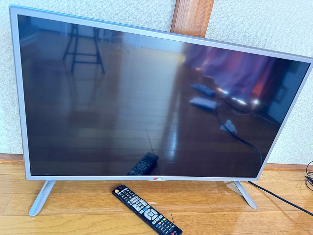 LG エルジー　32LB57YM-JB 32インチ液晶テレビ