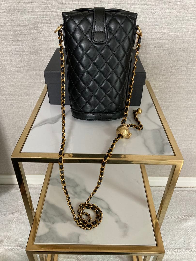 CHANEL ノベルティ キルティング ショルダーバッグ ポーチ