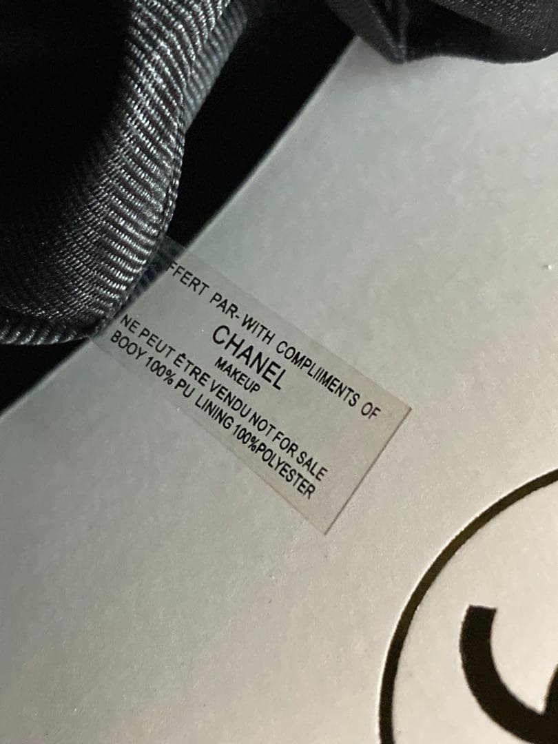 CHANEL ノベルティ キルティング ショルダーバッグ ポーチ