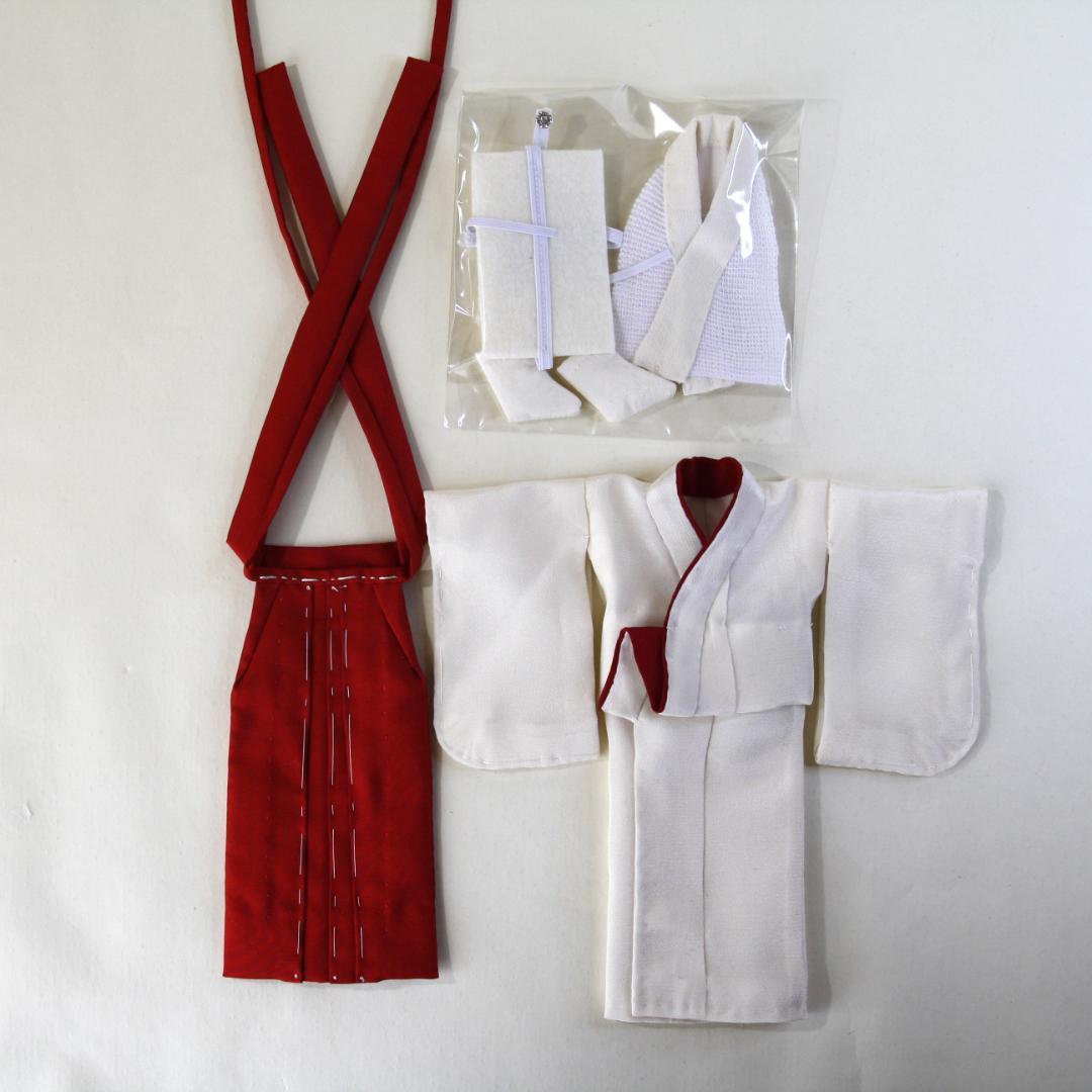 《ブライス・リカちゃん巫女姿白衣緋袴セット/ブライス着物/リカちゃん着物