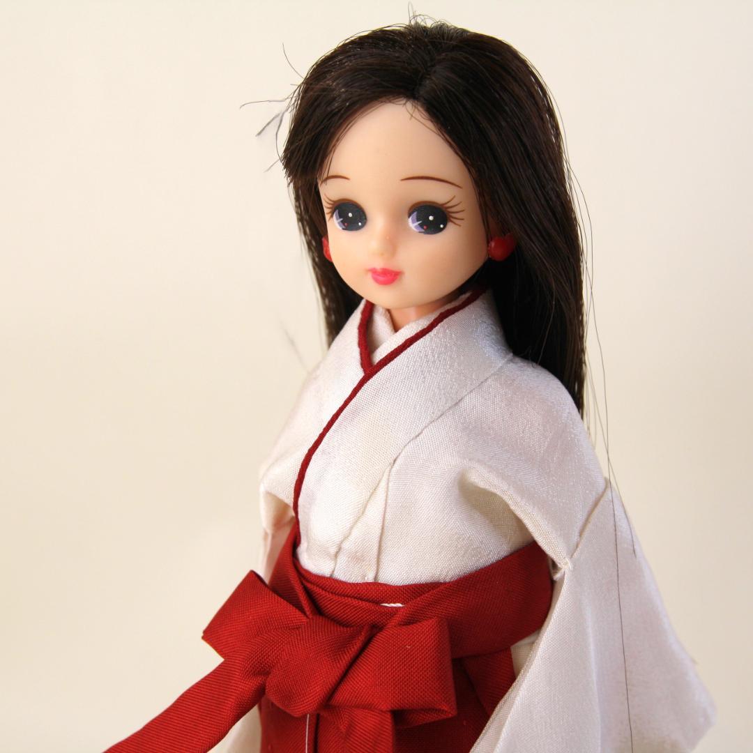 《ブライス・リカちゃん巫女姿白衣緋袴セット/ブライス着物/リカちゃん着物