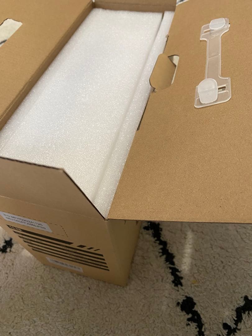 JDWLURK M8 1080Pプロジェクター本体