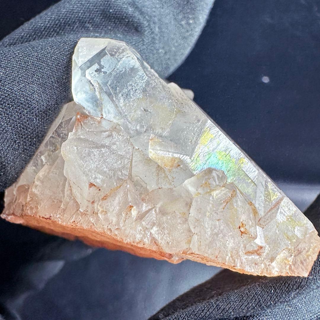 爆アレ❗️オーラ皮膜☆レインボー☆可愛い♡超綺麗ヒマラヤクラスター天然石A1525