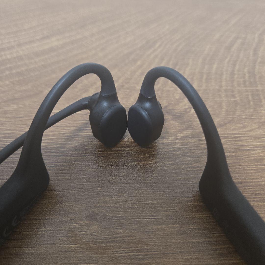 ➀SHOKZ 骨伝導イヤホン OpenComm