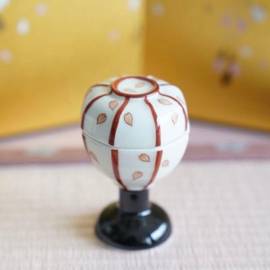 【☆特別価格☆】【新品】【大人気】有田焼幸楽窯　雛人形&ぼんぼり珍味入4点セット