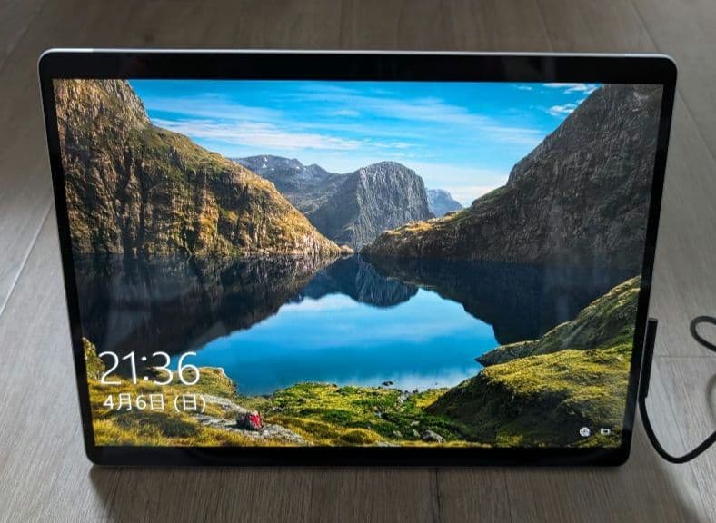 Microsoft Surface pro8 i3/8GB/128GB 美品