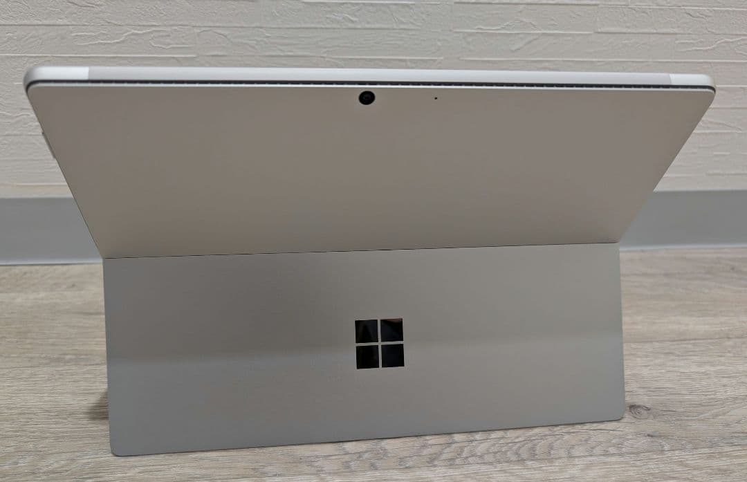Microsoft Surface pro8 i3/8GB/128GB 美品