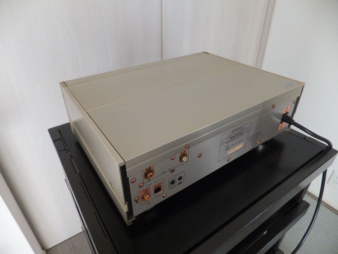 【極美品】パイオニア CDプレーヤー PD-T07HS Limited