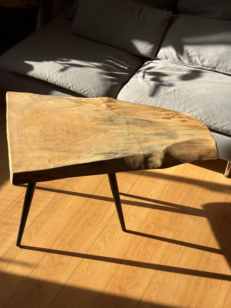 【極厚4.5cm】国産栃　一枚板センターテーブル　自然の蒼い紋様　ブルー・トチ