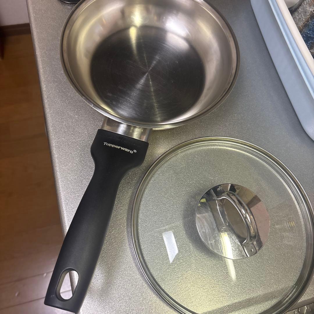 タッパーウェア　20cmステンレスフライパン(フタ付)