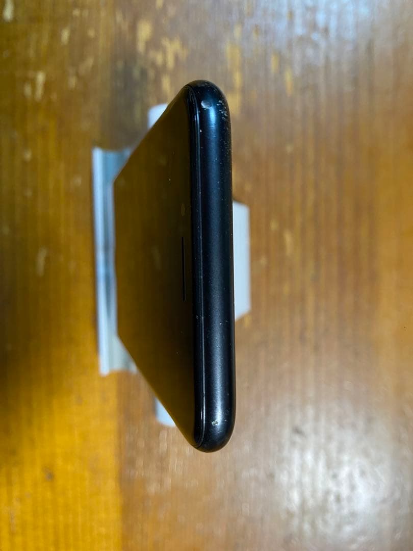 iPhone 7 Black 128GB SIMフリー