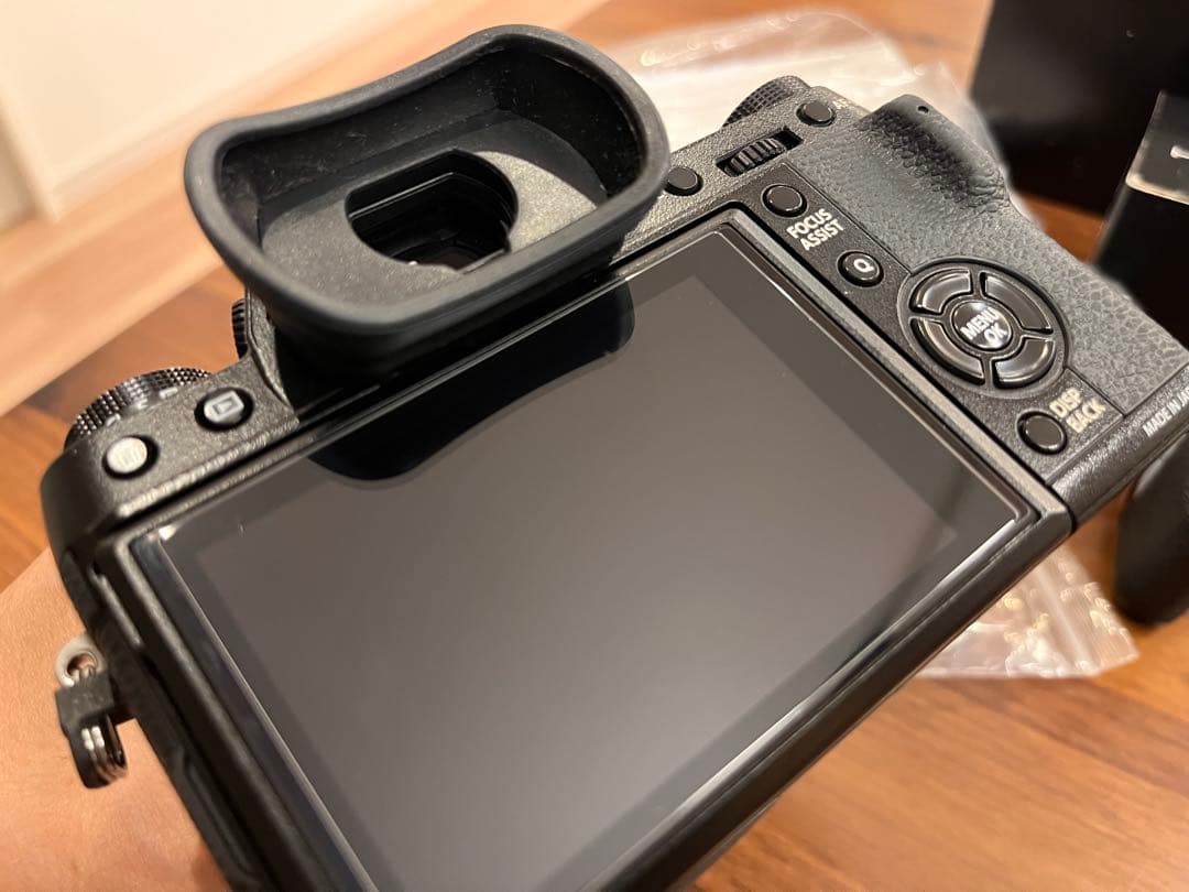 【限界値下げ】fujifilm x-t1 いろいろオマケ付き(レリーズ500回)