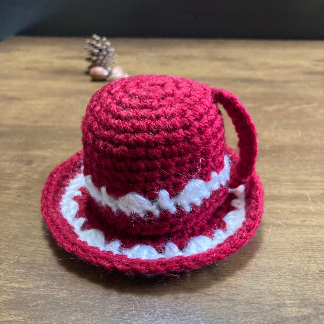 ティーカップ&ソーサー　赤　ハンドメイド　アクリルたわし エコたわし　小物入れ