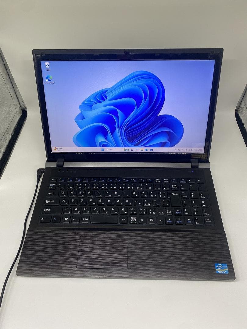 【CLEVO】高性能 Corei7/新品SSD128GB ノートパソコン C8