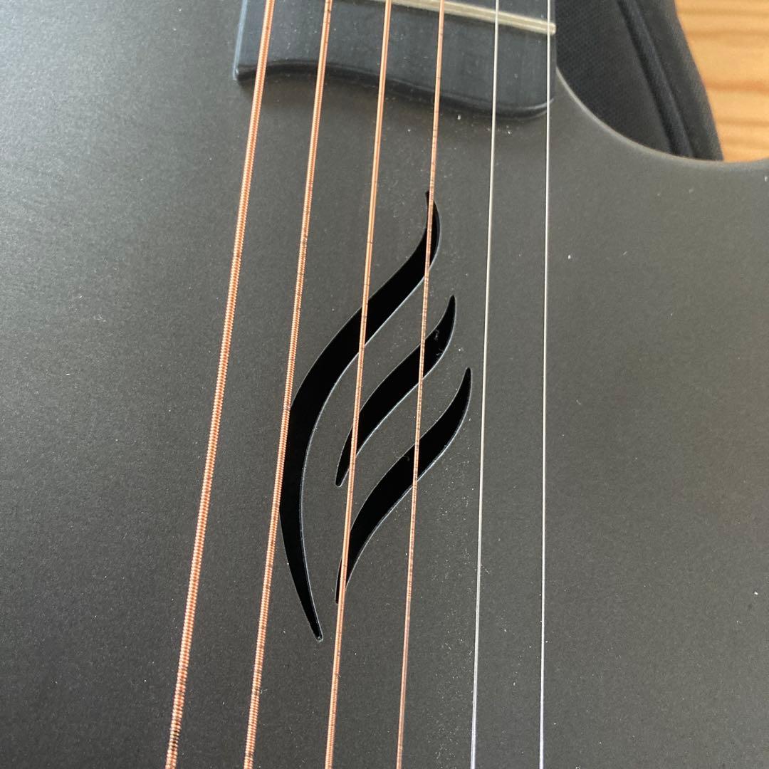 エンヤ　ゴー　enya go スリムボディ アコースティックギター ブラック