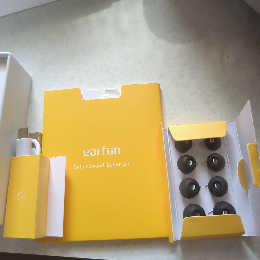 Earfun Air Pro 4　黒色