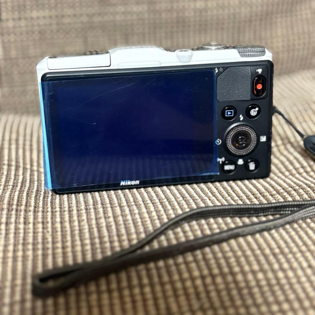 Nikon COOLPIX S9700 美品 箱無し