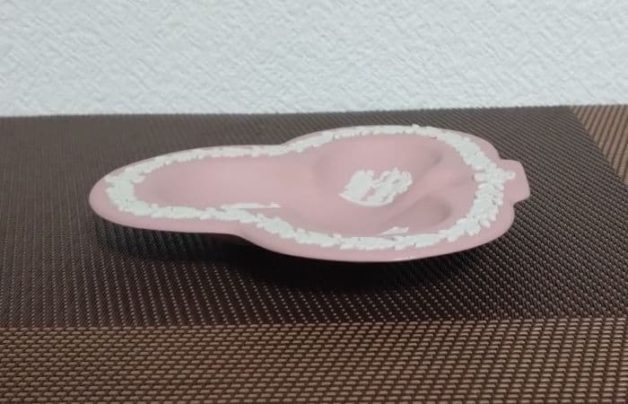 ウェッジウッド・ジャスパーピンク クラブ型小物入れ