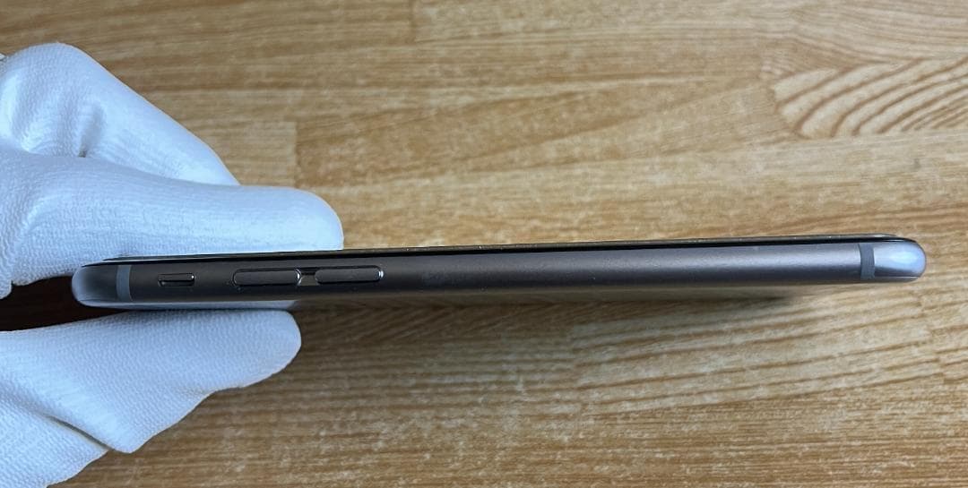 iPhone 6s 64GB スペースグレイ SIMフリー バッテリー100％