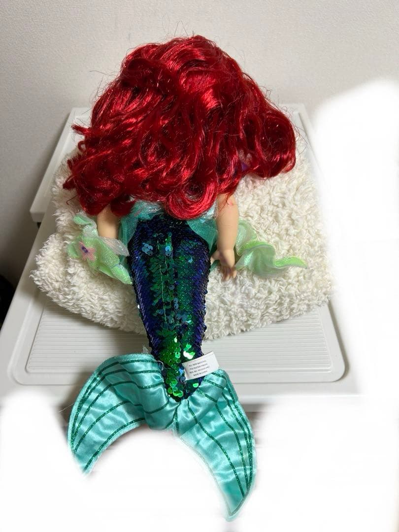 ディズニー、アニメータードールの人形（アリエル）ライト付き