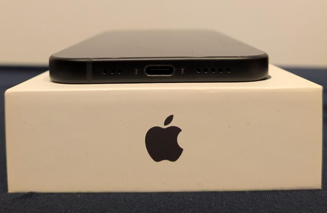 N*e様 iPhone15 128GB　Apple WatchSE セット