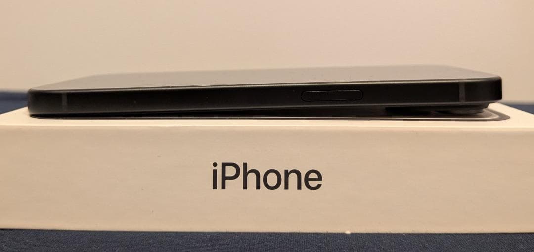 N*e様 iPhone15 128GB　Apple WatchSE セット