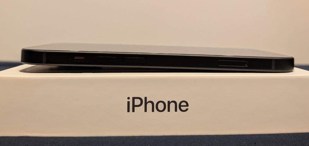 N*e様 iPhone15 128GB　Apple WatchSE セット