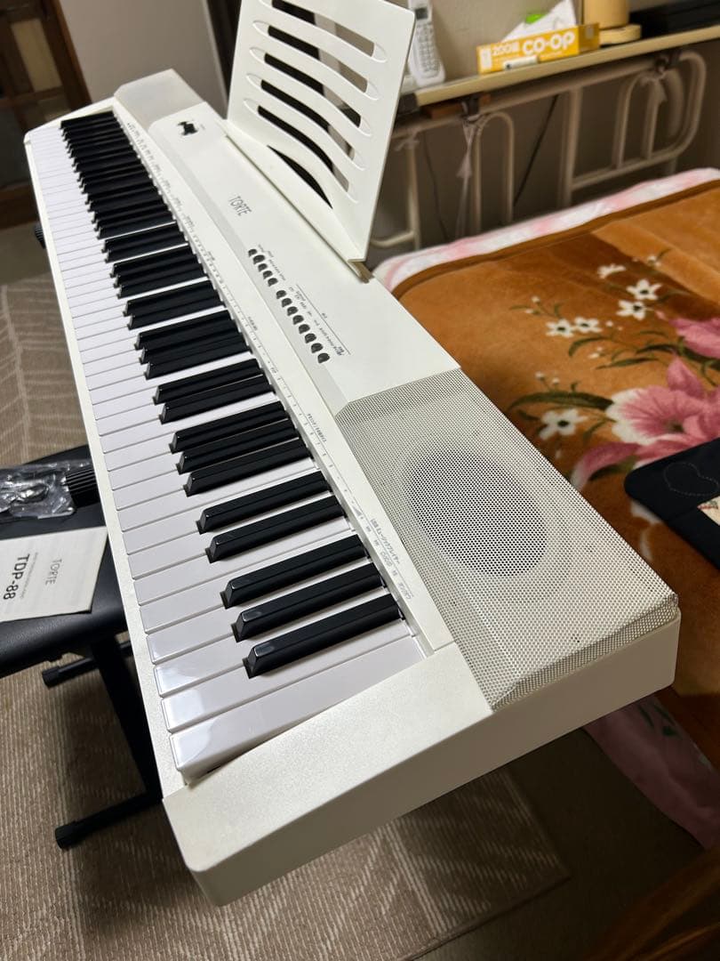 美品 付属品多数　TORTE トルテ　電子ピアノTDP-88 スタンド 椅子付属