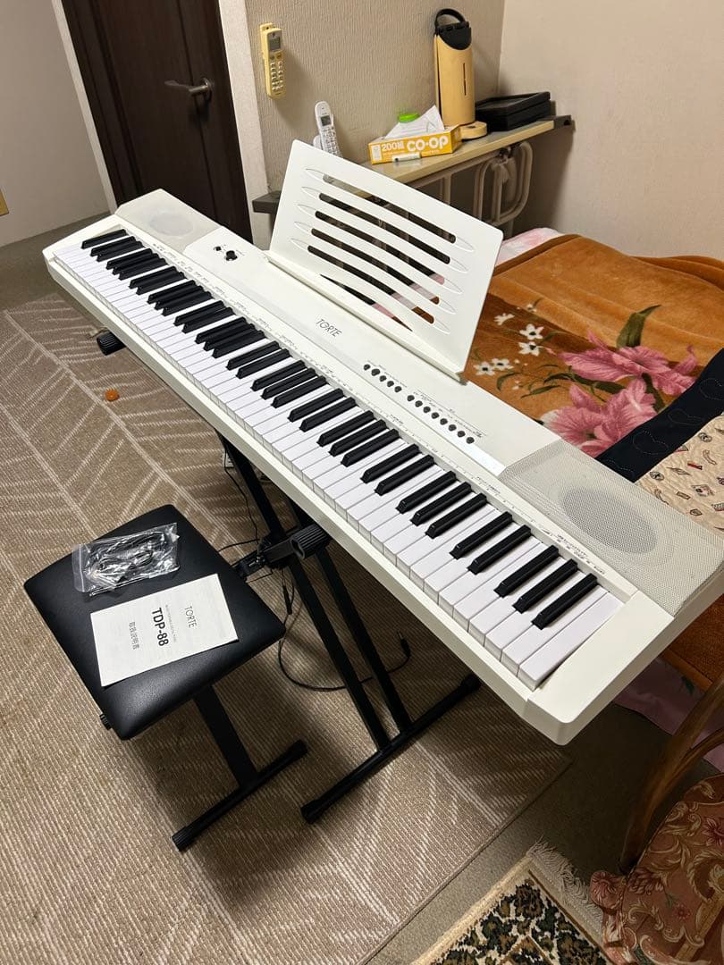 美品 付属品多数　TORTE トルテ　電子ピアノTDP-88 スタンド 椅子付属