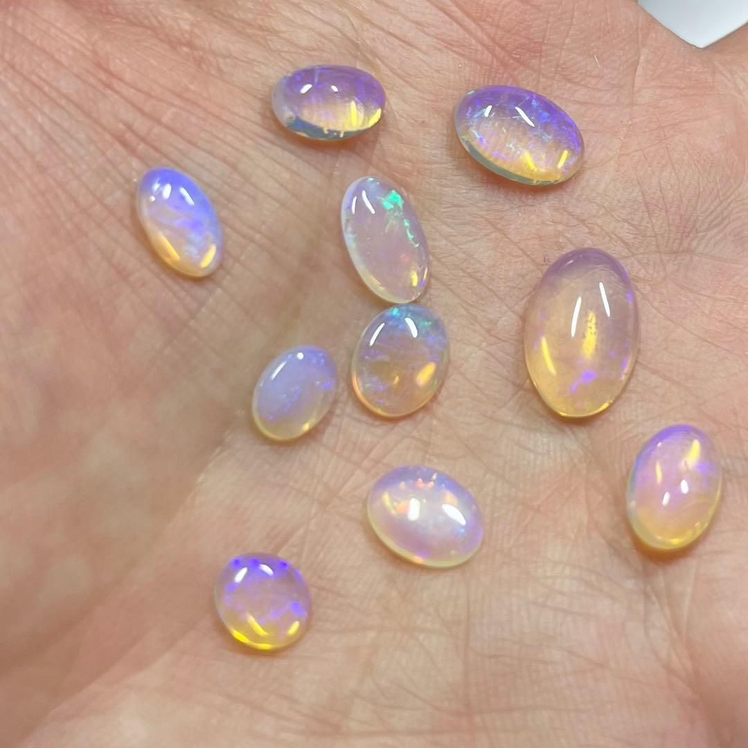ウォーターオパール　10pc 10.45ct