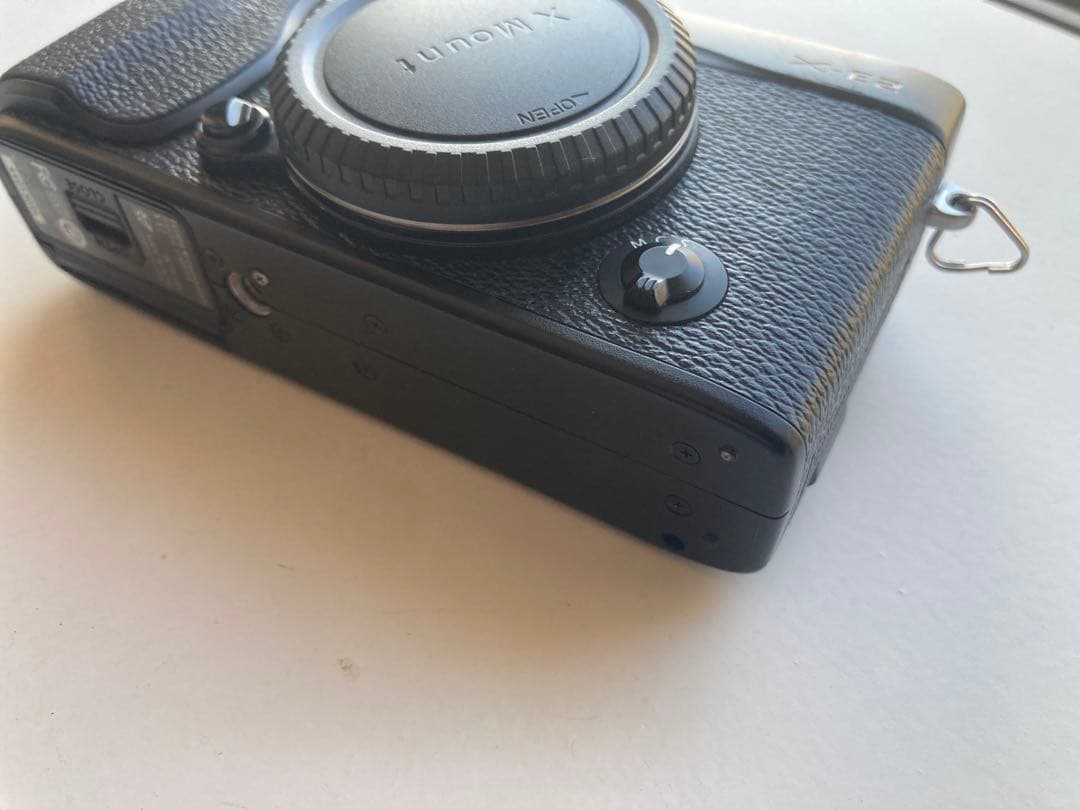 FUJIFILM X-E2 ミラーレス一眼カメラ　ボディ