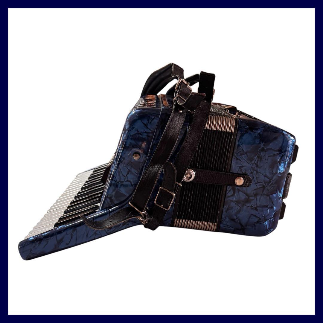 DELICIA アコーディオン Arnaldo 23