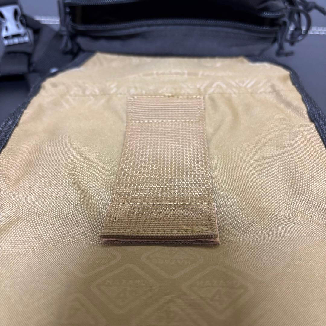 未使用 HAZARD4 ハザード4 ミニメッセンジャー バッグ ショルダーバッグ