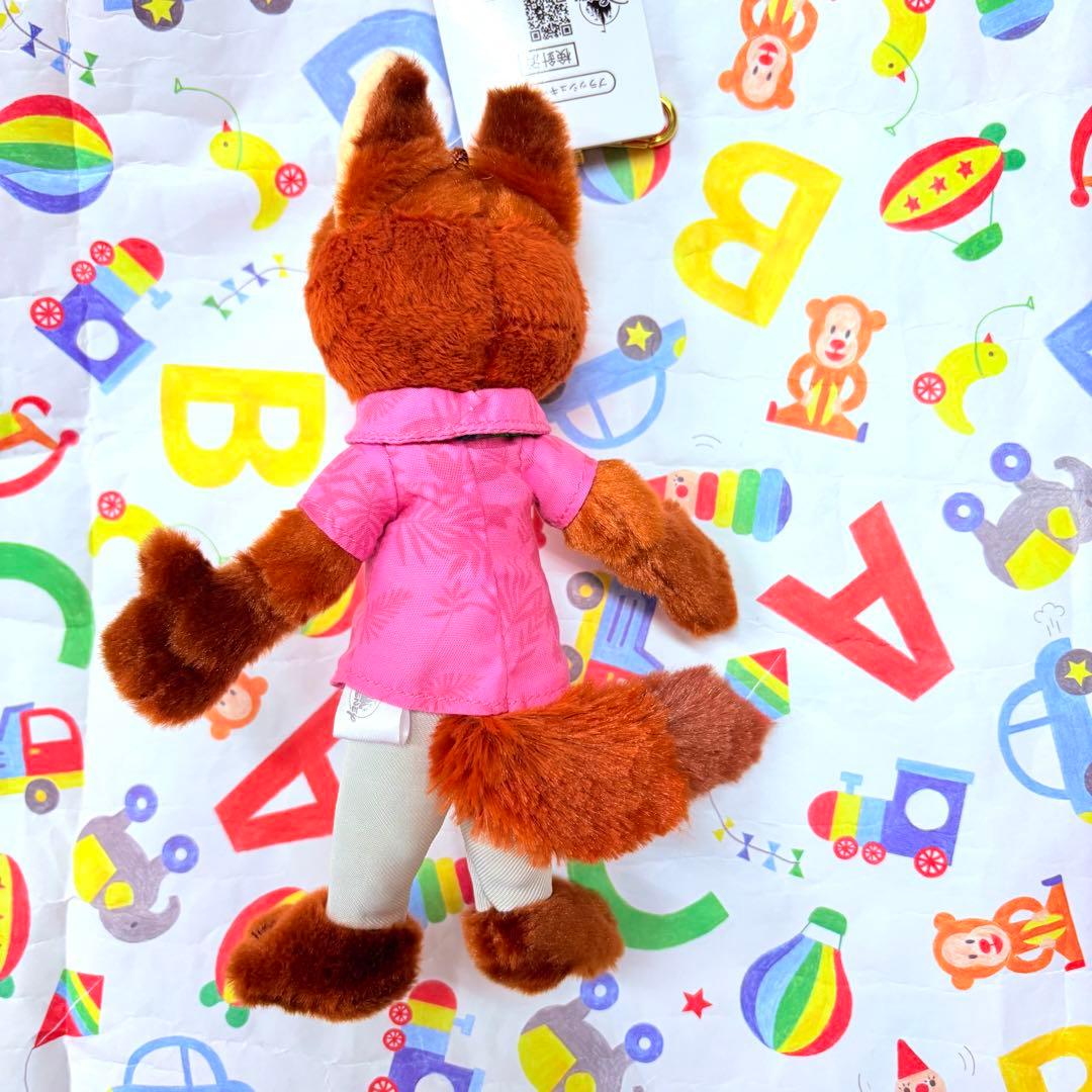 ズートピア ニック　ぬいぐるみキーホルダー　ディズニーストア